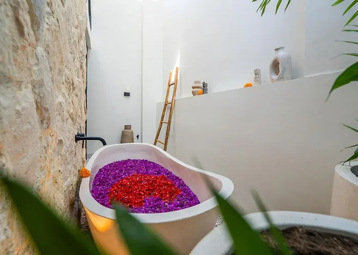 Eira By Altura 2br Private Pool Villa *